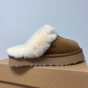 UGG Women's Tan and Cream Sheepskin Slippers